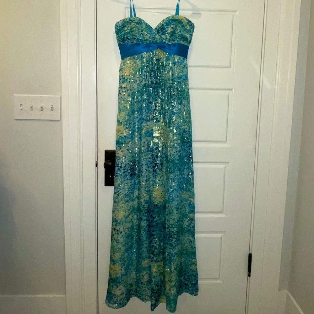 BCBG Max Azria Gown👗 Size 2 👗Blue & Green With Gold & Black Accents